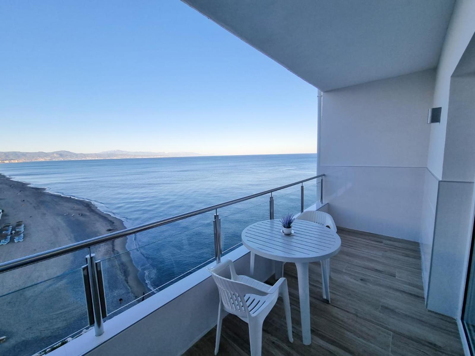 Апартаменты Spectacular Sea Views Торремолинос Экстерьер фото